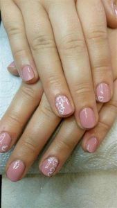 nail salon shellac